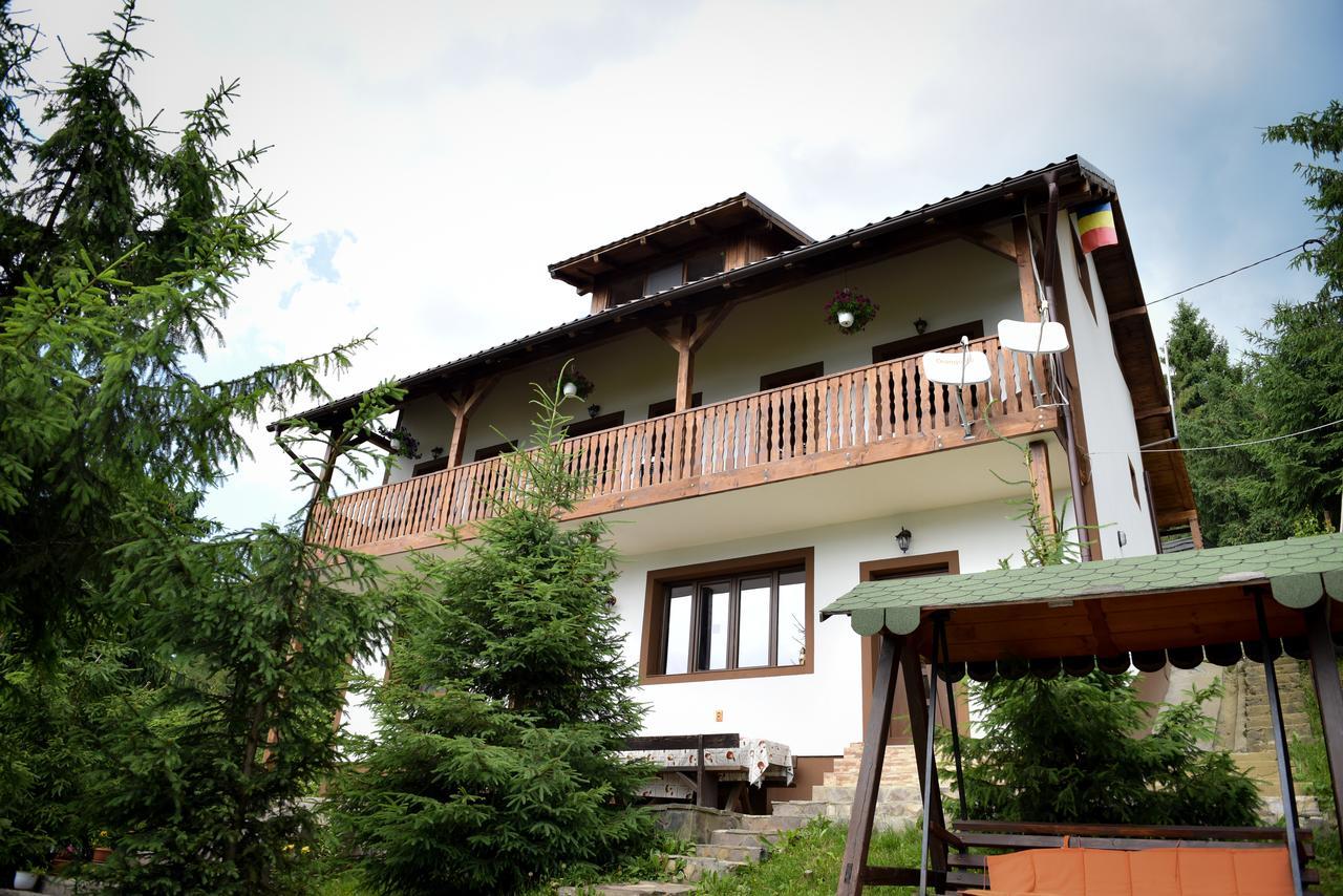 Casa Edy Hotel Colibita Exterior photo
